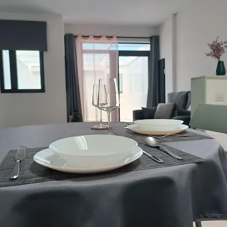 A 2 Minutos De La Playa - Casa Nova Apartamento