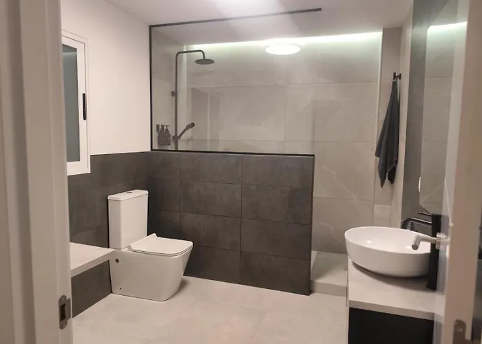 A 2 Minutos De La Playa - Casa Nova Apartament Puerto del Carmen (Lanzarote)